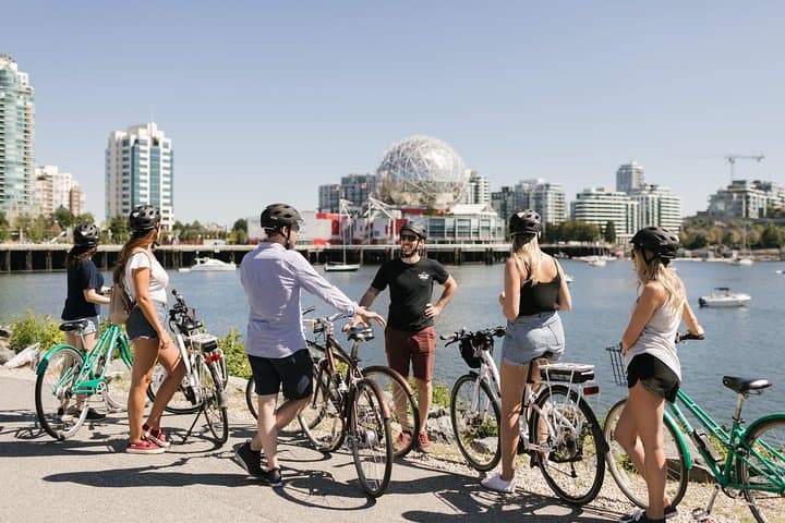 Vancouver Highlights Bike Tour: Stanley Park Seawall & City Sights photo 6