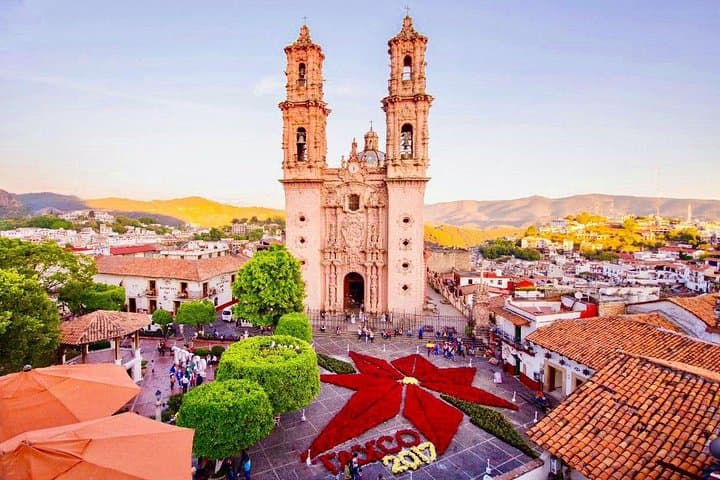 Cuernavaca & Taxco Private Day Trip: Colonial Silver Towns and Gardens from Mexico City