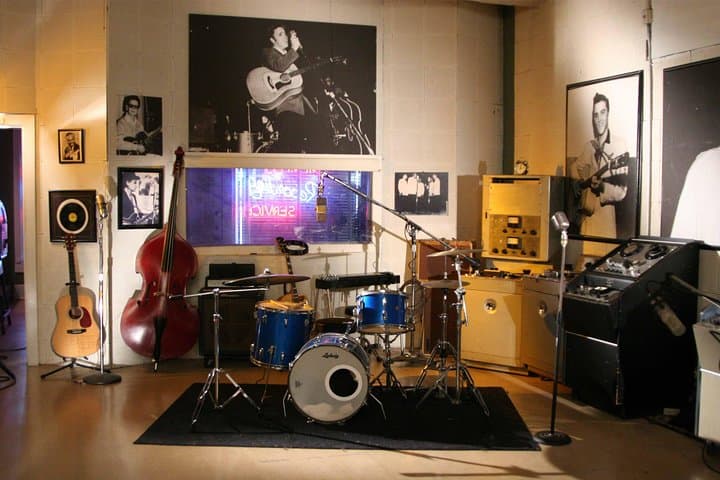 Memphis City Tour with Sun Studio Admission: Beale Street, Sun Studio & Riverfront Highlights photo 4