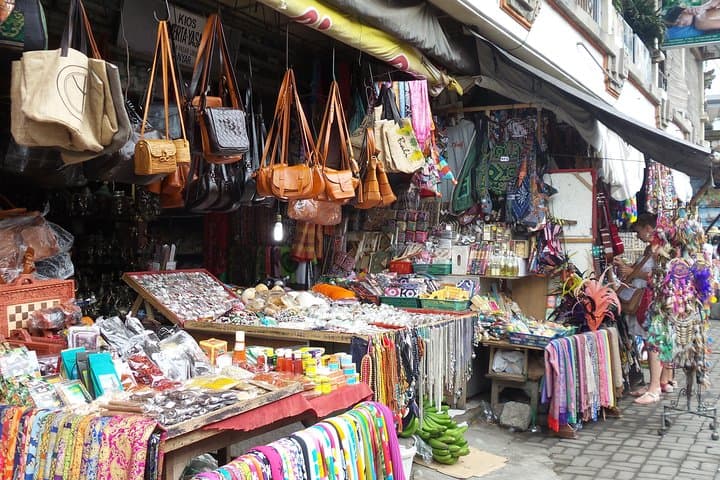 Ubud to Tegenungan: Private Full-Day Waterfall, Palace & Market Tour photo 6