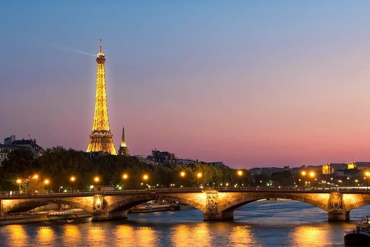 Paris by Night: Illuminations Tour and One-Hour Seine Cruise