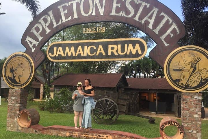 Montego Bay to Appleton Estate & Pelican Bar — Private Rum Tour and Offshore Bar Transfer