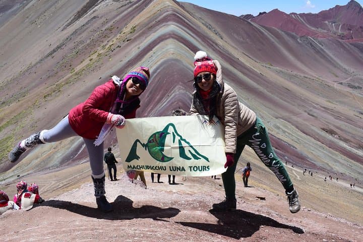 Rainbow Mountain Exclusive Day Tour from Cusco: Vinicunca & Ausangate Guide photo 5