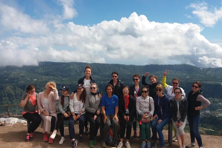 Batur Sunrise & Swim: Mt. Batur Trek, Hot Springs & Breakfast in Kintamani photo 2