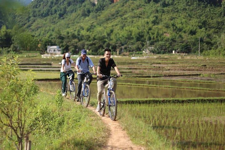 Hanoi Halong Bay & Ninh Binh: Luxury 3-Day Northern Vietnam Highlights photo 6