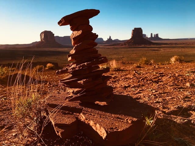 Sunset Tour of Monument Valley: Exploring Navajo Traditions and Monumental Landscapes at Dusk photo 2