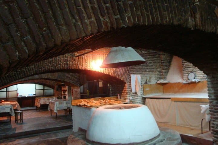 Full-Day Tbilisi Old City Walking Tour with Narikala Cable Car & Authentic Georgian Dinner photo 3