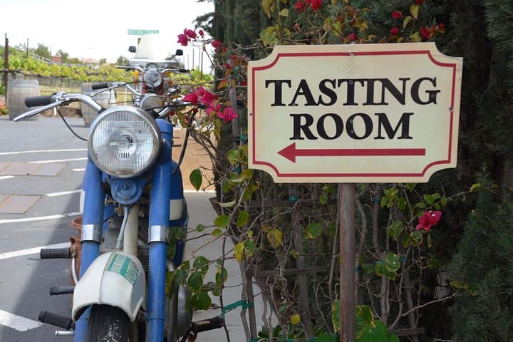 Shared Temecula Wine Tour from Anaheim – Full-Day Tasting & Winery Visits photo 4