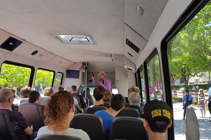 Chicago's Notorious Gangster Past: Bus Tour of Capone, Dillinger & the St. Valentine's Massacre photo 3
