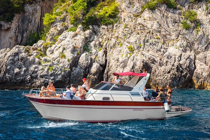 Small-Group Capri Boat Excursion from Sorrento: Swim, Grottoes & Faraglioni photo 6