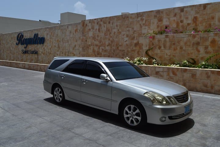 Hewanorra (UVF) Private Airport Transfer — Eugene's St Lucia Hotel Shuttle photo 2