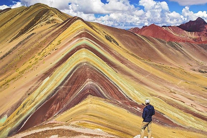 Rainbow Mountain Full Day: Vinicunca Hike from Cusco
