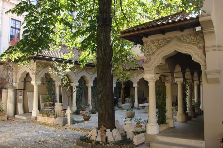 Pedal Through Time: Bucharest Highlights Bike Tour photo 4