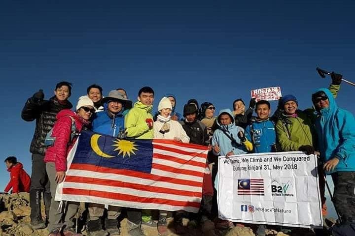 Mount Rinjani Summit Trek: 2-Day Sunrise Ascent from Senaru