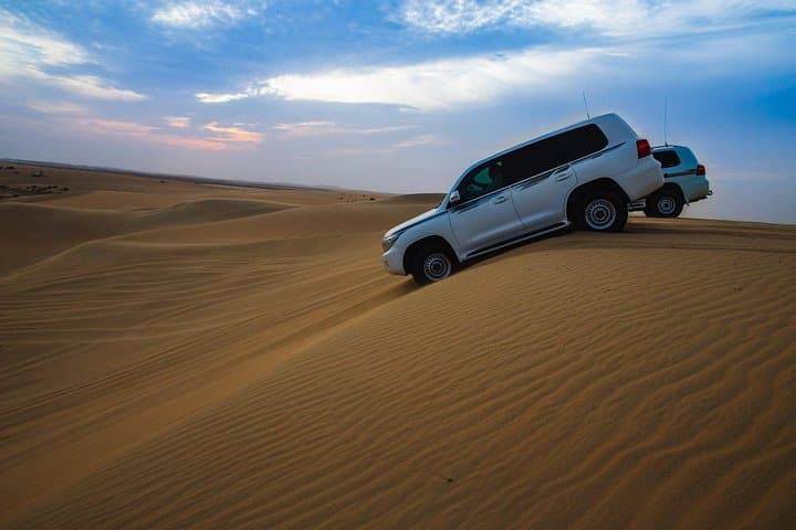 Doha Desert Safari & Keshta: Private 4x4 Dune Drive to the Inland Sea photo 4