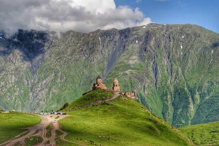 Ananuri to Kazbegi: Full-Day Drive to Gergeti Church and Mount Kazbek photo 2
