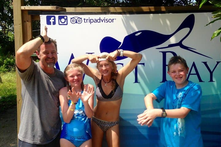 PADI Open Water Scuba Course in Roatán — Learn to Dive the Second-Largest Barrier Reef photo 4