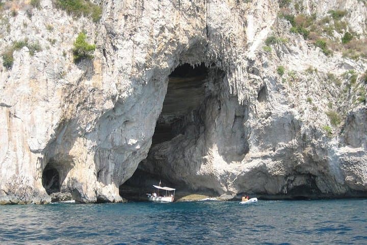 Capri, Sorrento & Pompeii Day Trip from Rome: Blue Grotto, Coastal Views & Roman Ruins photo 5