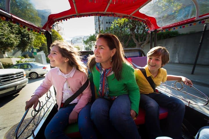 San Francisco Electric Tuk Tuk Private Group Tour – 2.5 Hours photo 2
