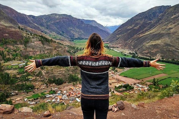 Sacred Valley Day Trip from Cusco: Pisac, Ollantaytambo & Chinchero