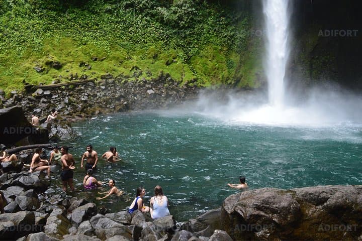 La Fortuna Waterfall Skip-the-Line Admission & Visitor Guide