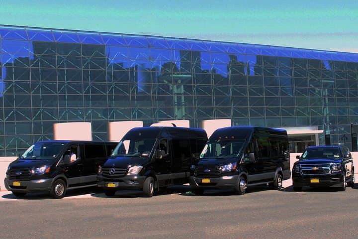 Manhattan to JFK Shared Transfer: One-Way Hotel Shuttle & Practical Tips photo 4