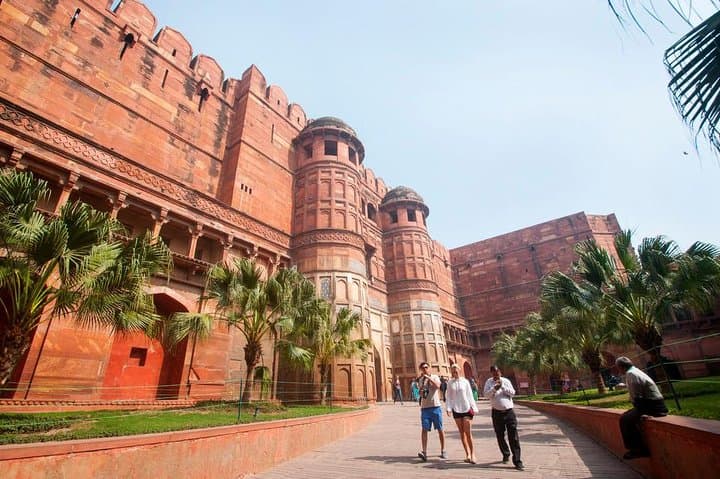 Same-Day Taj Mahal Tour from Delhi by Private Car — Agra Highlights photo 3