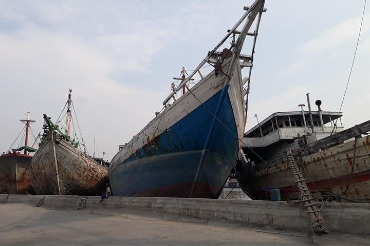 Exploring Old Batavia: Jakarta Heritage Private City Tour