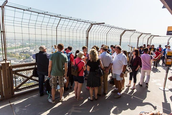 Eiffel Tower Second-Floor Guided Access: Skip-the-Line Paris Views photo 3