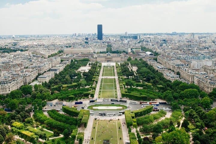 Eiffel Tower Second-Floor Guided Access: Skip-the-Line Paris Views photo 5