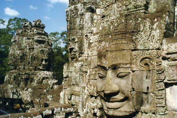 Private Offbeat Angkor Jeep Tour: Explore Angkor Wat, Bayon & Ta Prohm photo 4