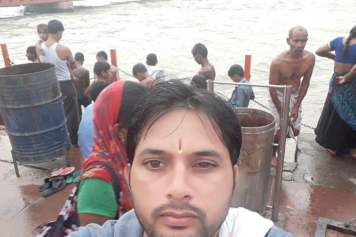 Haridwar and Rishikesh Day Trip from Delhi by Car: Har Ki Pauri, Jhulas & Ganga Aarti photo 3