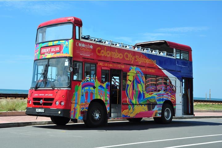 Colombo Open-Deck City Tour — 2.5-Hour Highlights & Insider Tips