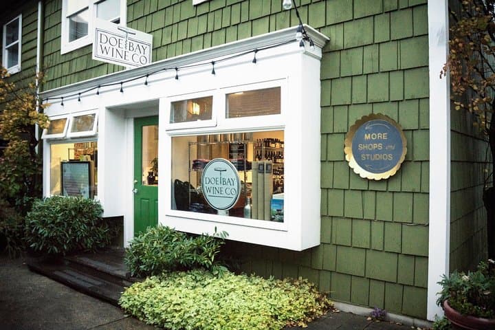 Orcas Project Wine Tasting in Eastsound: Small-Batch Northwest Flights