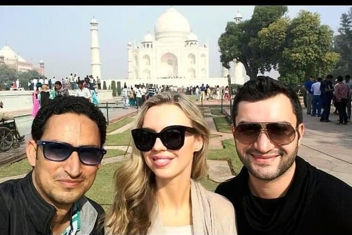 Skip-the-Line Taj Mahal Private Guided Tour: Fast Entry & Expert Guide