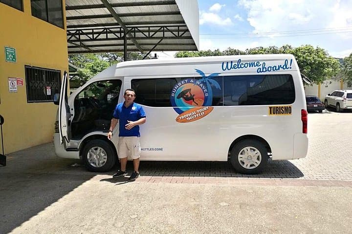 Tambor to Liberia Airport Shared Shuttle — Tambor Beach to LIR Transfer photo 2