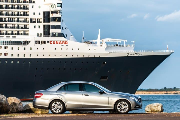 Heathrow to Southampton Private Transfer with Stonehenge, Windsor & Custom Stops