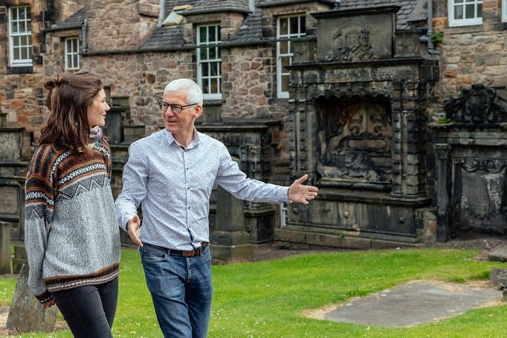 Edinburgh Highlights & Hidden Gems: Private Local Walking Tour photo 6