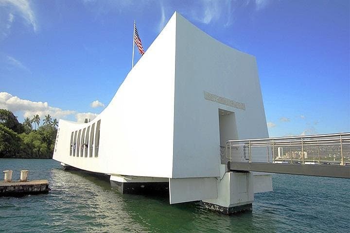 Pearl Harbor Battleships Tour from Maui: USS Arizona & Missouri Day Trip photo 5
