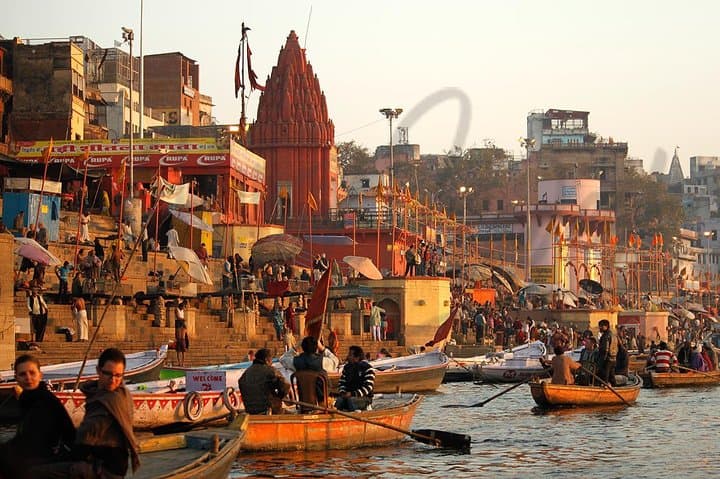 3-Night Agra & Varanasi Train Tour from Delhi — Taj Mahal, Sarnath & Ganga Aarti photo 2