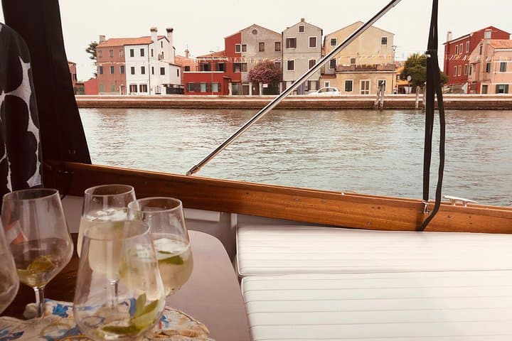 venetian-lagoon-private-vintage-boat-tour-to-burano-torcello-and-san-francesco photo 4