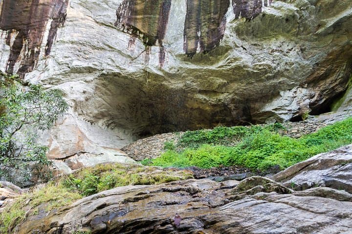 Into Belilena: Private Cave Expedition from Colombo photo 2