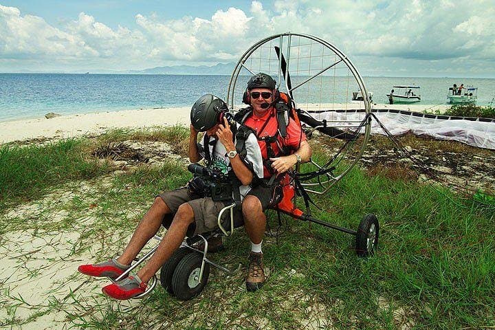 Paramotoring Over Koggala: Motorised Paraglider Day Trip from Colombo photo 4