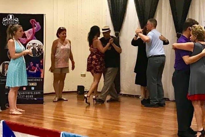 Tango Lesson and Authentic Milonga Night in Buenos Aires photo 4