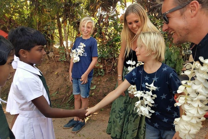 Sri Lankan Happy Faces: School Visit and Tea Tasting Cultural Exchange in Galle photo 2