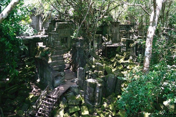 Complete 4-Day Angkor, Kulen & Tonle Sap Temple Circuit photo 5
