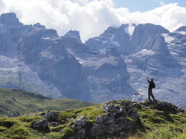 Full-Day Dolomites from Verona: Sass Pordoi, Canazei & Val di Fiemme Tour photo 2