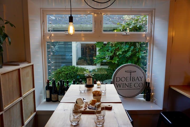 Orcas Project Wine Tasting in Eastsound: Small-Batch Northwest Flights photo 3