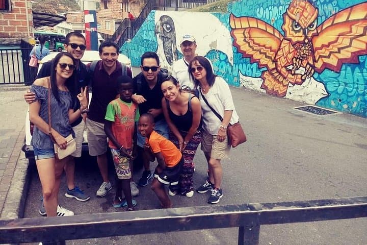 Comuna 13 Graffiti Tour: Medellín's Outdoor Escalators & Street Art Walk photo 2