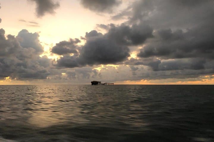 Sunset Cliff Jumps and Shopping at Rick's Cafe, Negril photo 6